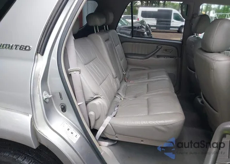 2005 Toyota Sequoia Limited V8 из США, поврежденный, VIN 5TDBT48A75S256810